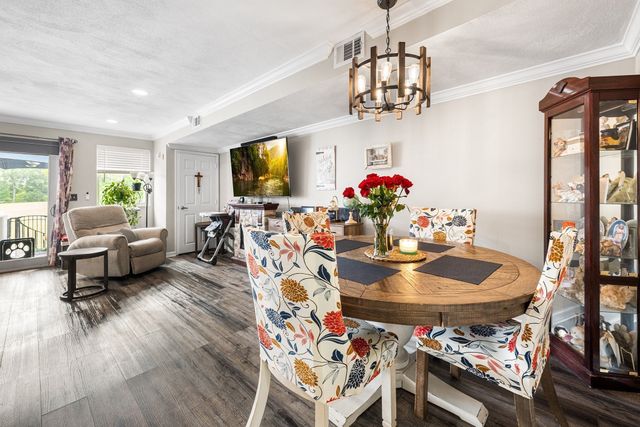 100 Merrimack Ave 115, Dracut, MA 01826
