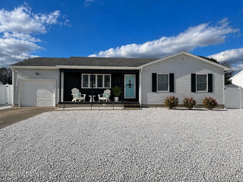810 Leeward Drive, Forked River, NJ 08731