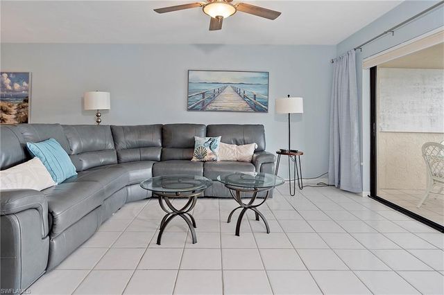 400 Fox Haven DR 4108, Naples, FL 34104