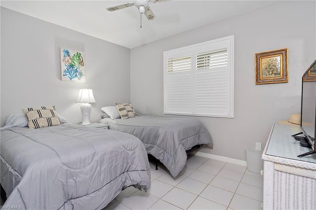 400 Fox Haven DR 4108, Naples, FL 34104