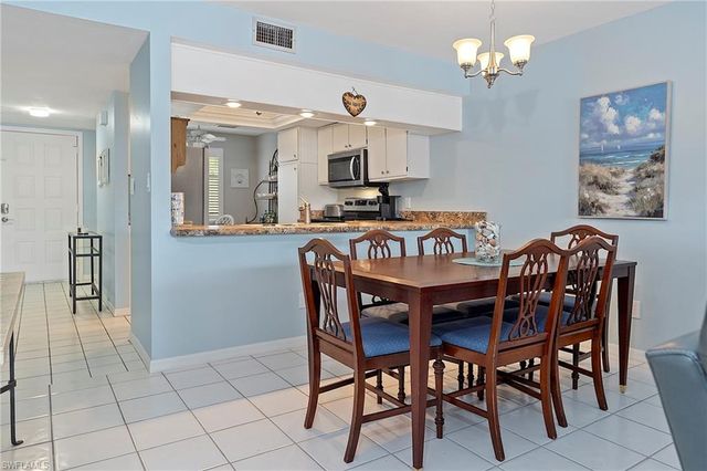 400 Fox Haven DR 4108, Naples, FL 34104