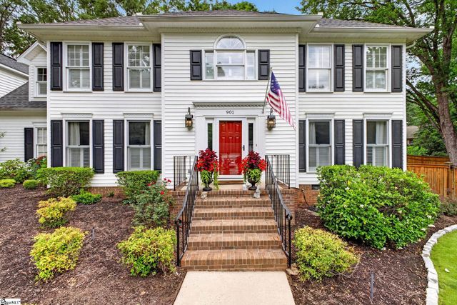 901 Willow Branch Drive, Simpsonville, SC 29680