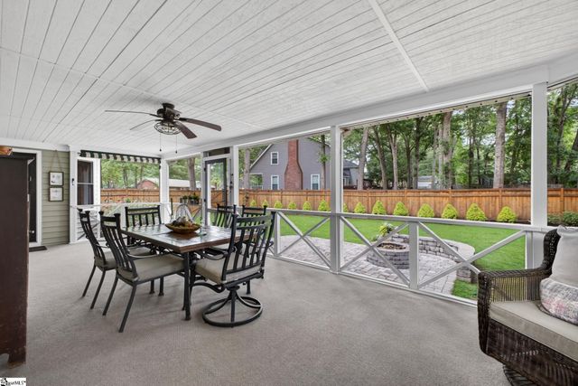 901 Willow Branch Drive, Simpsonville, SC 29680