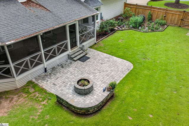 901 Willow Branch Drive, Simpsonville, SC 29680