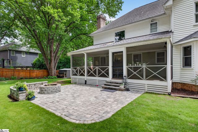 901 Willow Branch Drive, Simpsonville, SC 29680