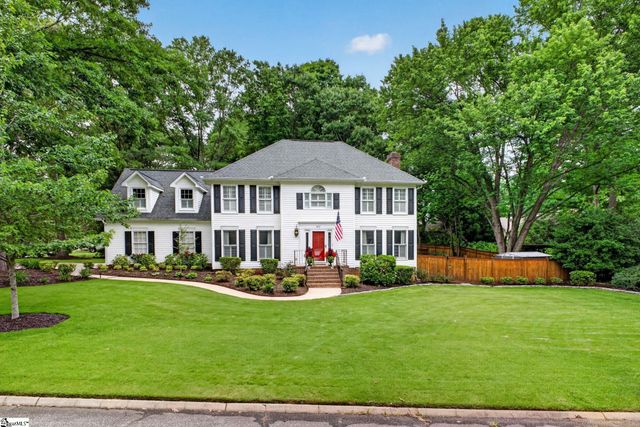 901 Willow Branch Drive, Simpsonville, SC 29680