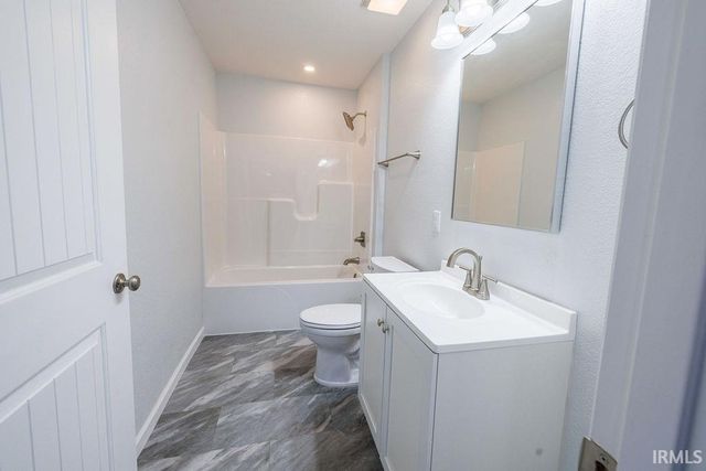 1845 S US 231 Highway, Spencer, IN 47460