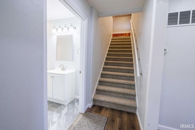 1845 S US 231 Highway, Spencer, IN 47460