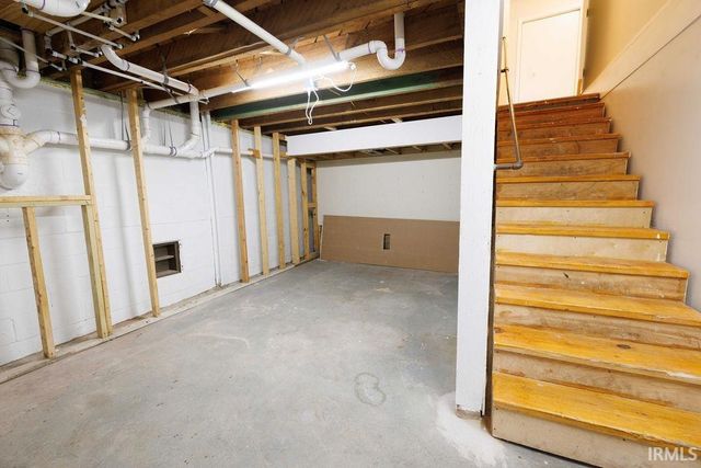 1845 S US 231 Highway, Spencer, IN 47460