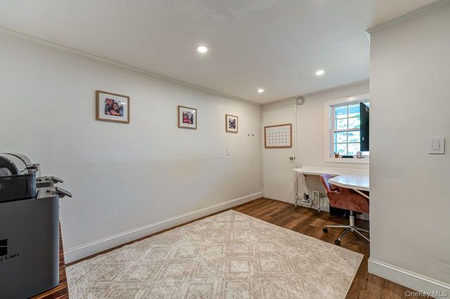 30 Harriet Lane, Huntington, NY 11743