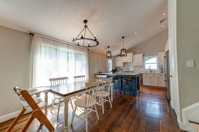 30 Harriet Lane, Huntington, NY 11743