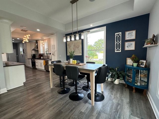 719 E Washington Street, Winterset, IA 50273