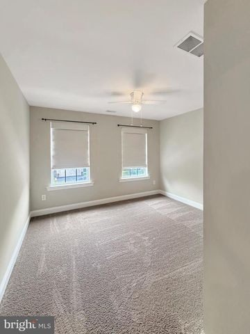 296 MASTERS DR, Pottstown, PA 19464