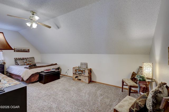 2038 Blue Jay Drive, Webb City, MO 64870