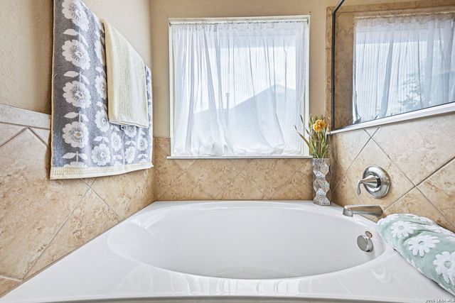 27206 Smokey Chase, Boerne, TX 78015