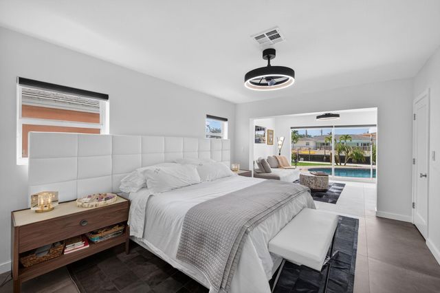 2720 NE 59th Street, Fort Lauderdale, FL 33308