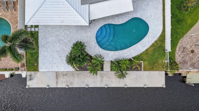 2720 NE 59th Street, Fort Lauderdale, FL 33308