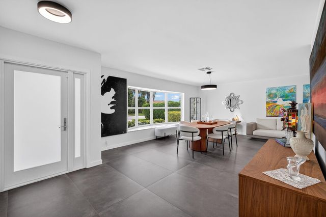 2720 NE 59th Street, Fort Lauderdale, FL 33308