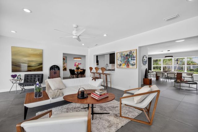 2720 NE 59th Street, Fort Lauderdale, FL 33308