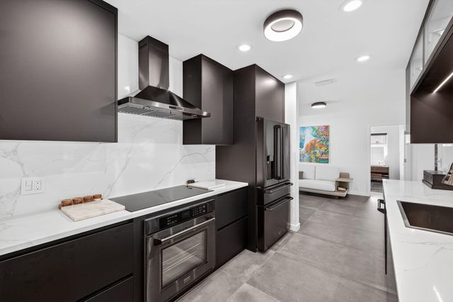 2720 NE 59th Street, Fort Lauderdale, FL 33308