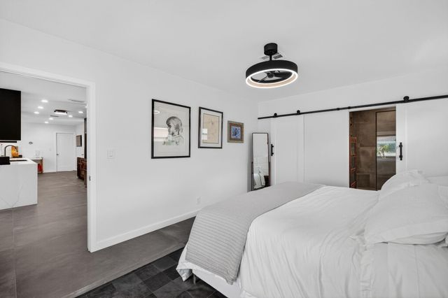 2720 NE 59th Street, Fort Lauderdale, FL 33308