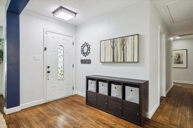 9925 Warwana Road, Houston, TX 77080