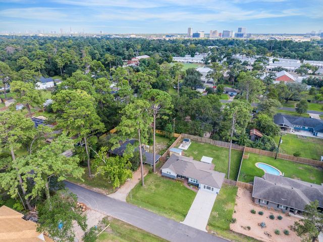 9925 Warwana Road, Houston, TX 77080