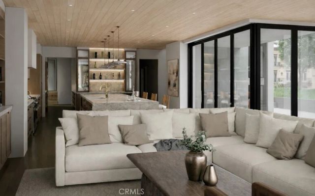 310 Marigold, Corona Del Mar, CA 92625