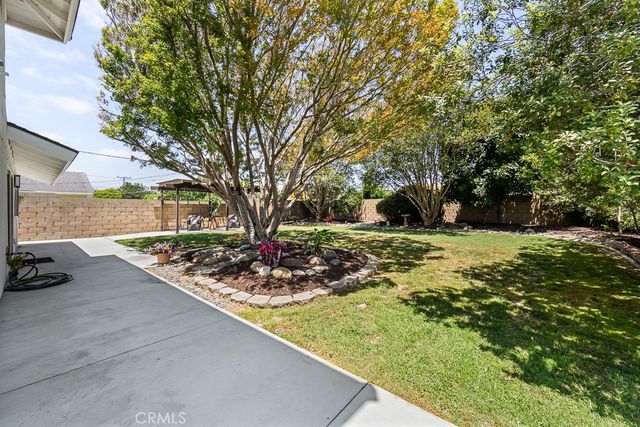 9673 Nightingale Avenue, Fountain Valley, CA 92708