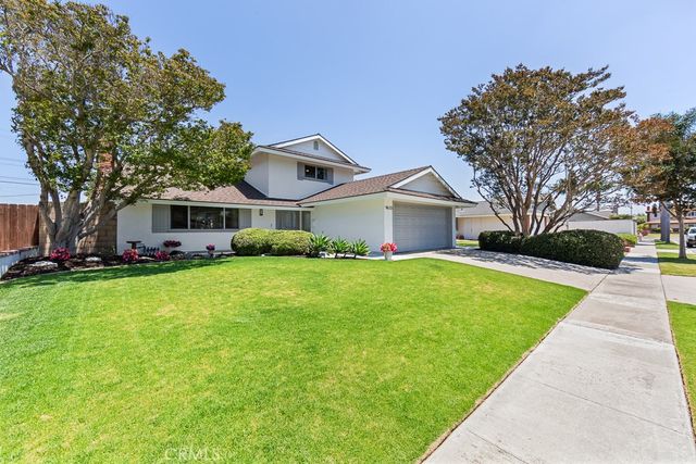 9673 Nightingale Avenue, Fountain Valley, CA 92708