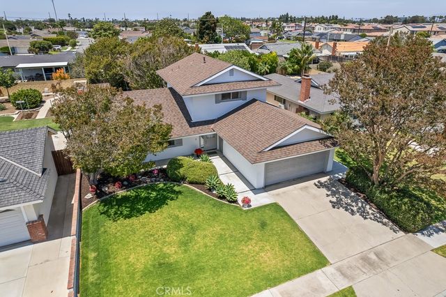 9673 Nightingale Avenue, Fountain Valley, CA 92708