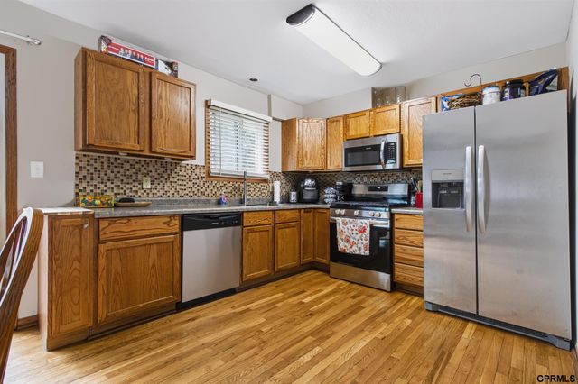 3321 NW 2nd Street, Lincoln, NE 68505