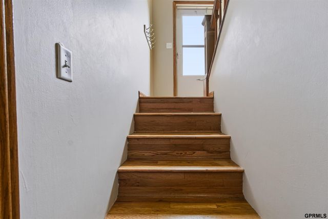 3321 NW 2nd Street, Lincoln, NE 68505