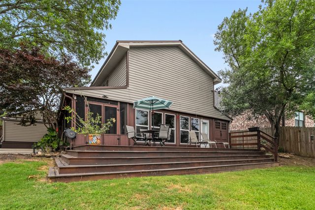 243 Autumn Wood Trail, Gun Barrel City, TX 75156