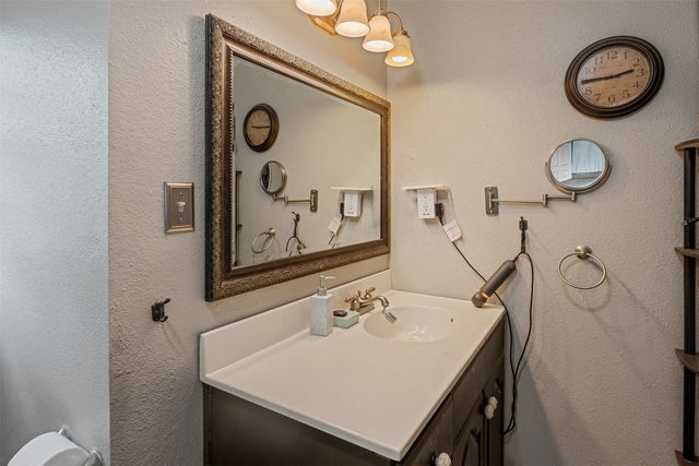 243 Autumn Wood Trail, Gun Barrel City, TX 75156