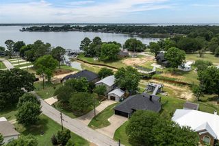 243 Autumn Wood Trail, Gun Barrel City, TX 75156