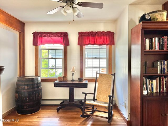 284 Alcove Road, New Baltimore, NY 12087