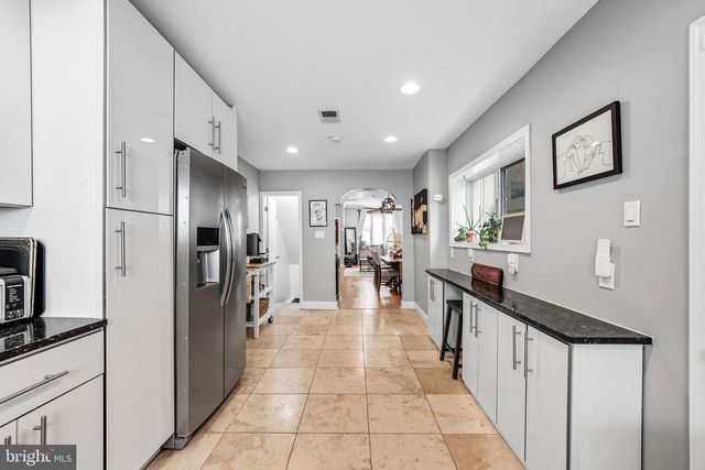 221 MOORE ST, Philadelphia, PA 19148