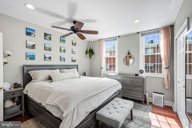 221 MOORE ST, Philadelphia, PA 19148