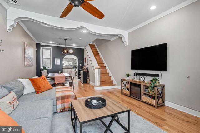 221 MOORE ST, Philadelphia, PA 19148