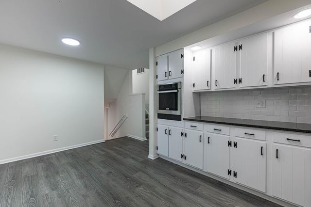 1922 Old Coach Road, Springfield, OH 45505