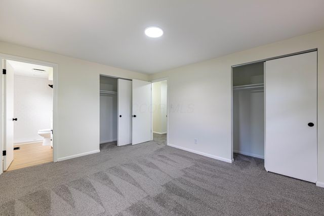 1922 Old Coach Road, Springfield, OH 45505