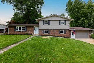 1922 Old Coach Road, Springfield, OH 45505