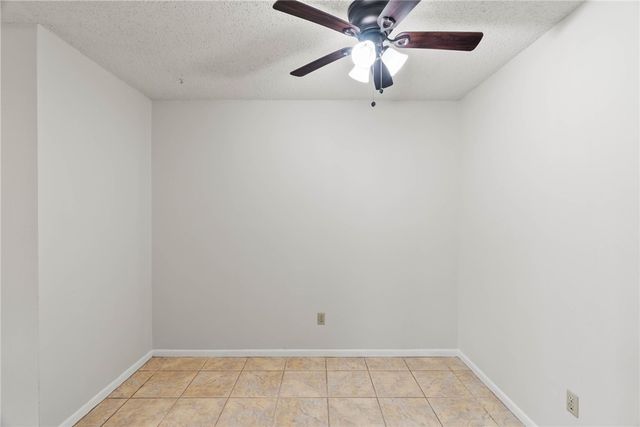 7252 The Mansions Dr, Corpus Christi, TX 78414