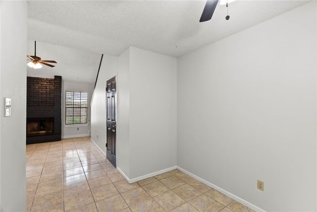 7252 The Mansions Dr, Corpus Christi, TX 78414