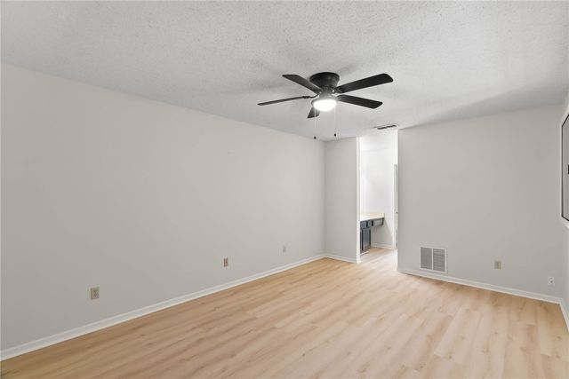 7252 The Mansions Dr, Corpus Christi, TX 78414