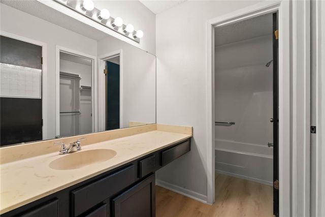 7252 The Mansions Dr, Corpus Christi, TX 78414