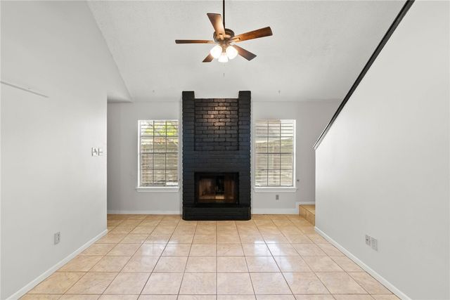 7252 The Mansions Dr, Corpus Christi, TX 78414