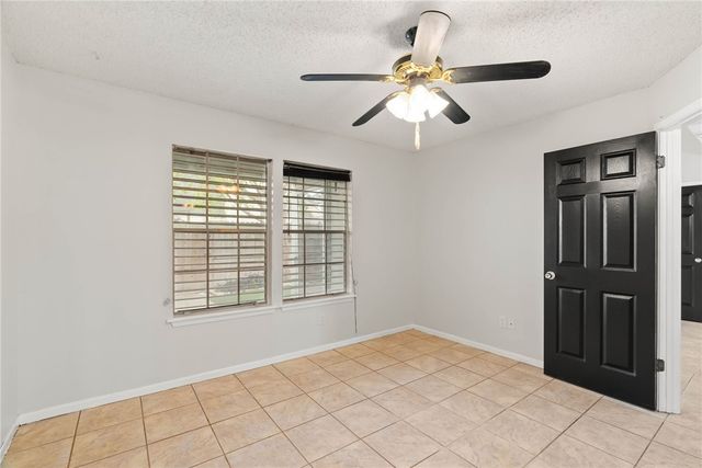 7252 The Mansions Dr, Corpus Christi, TX 78414