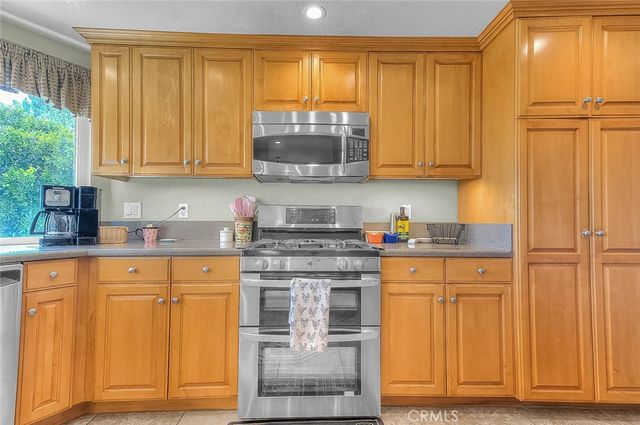 9547 Manzanita Drive, Alta Loma, CA 91737